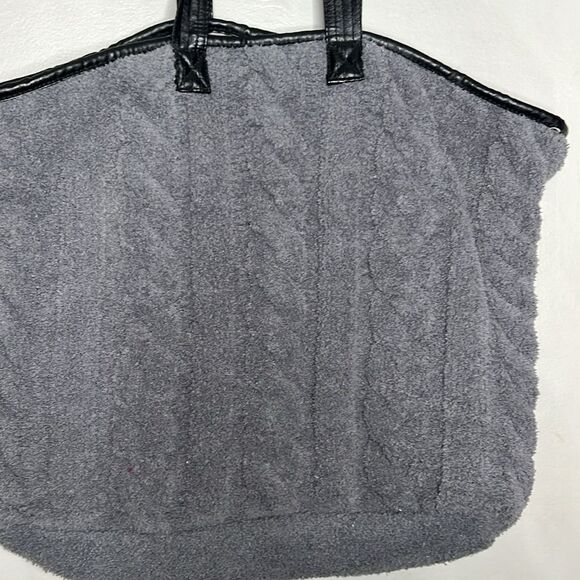 BRAIDED CABLE KNIT TOTE BAG-GRAY - Picture 4 of 10